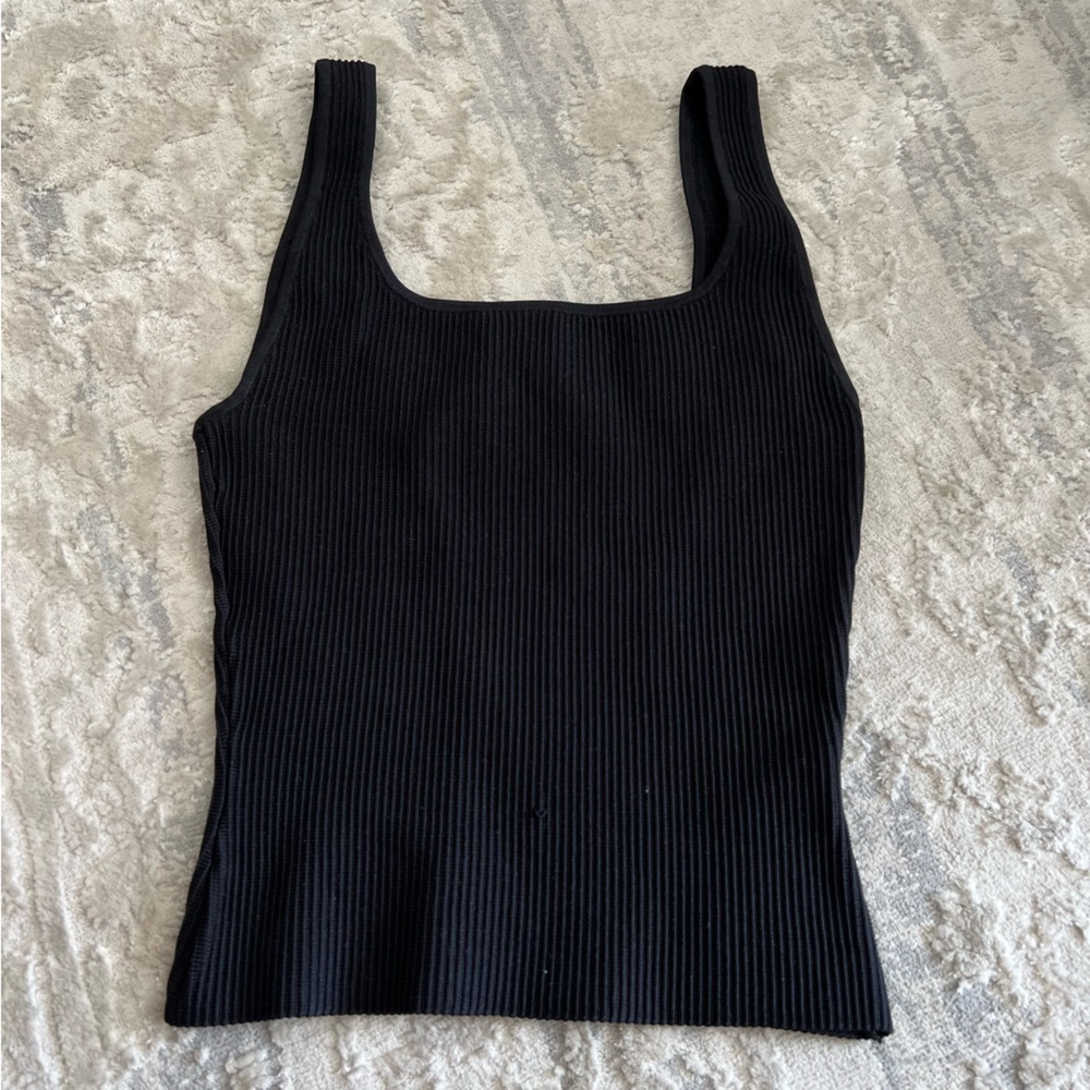 Babaton Sculpt Knit Squareneck Tank